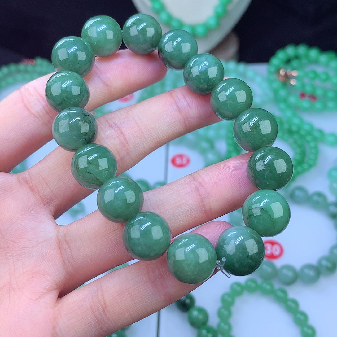 翡翠毛衣链未镶嵌