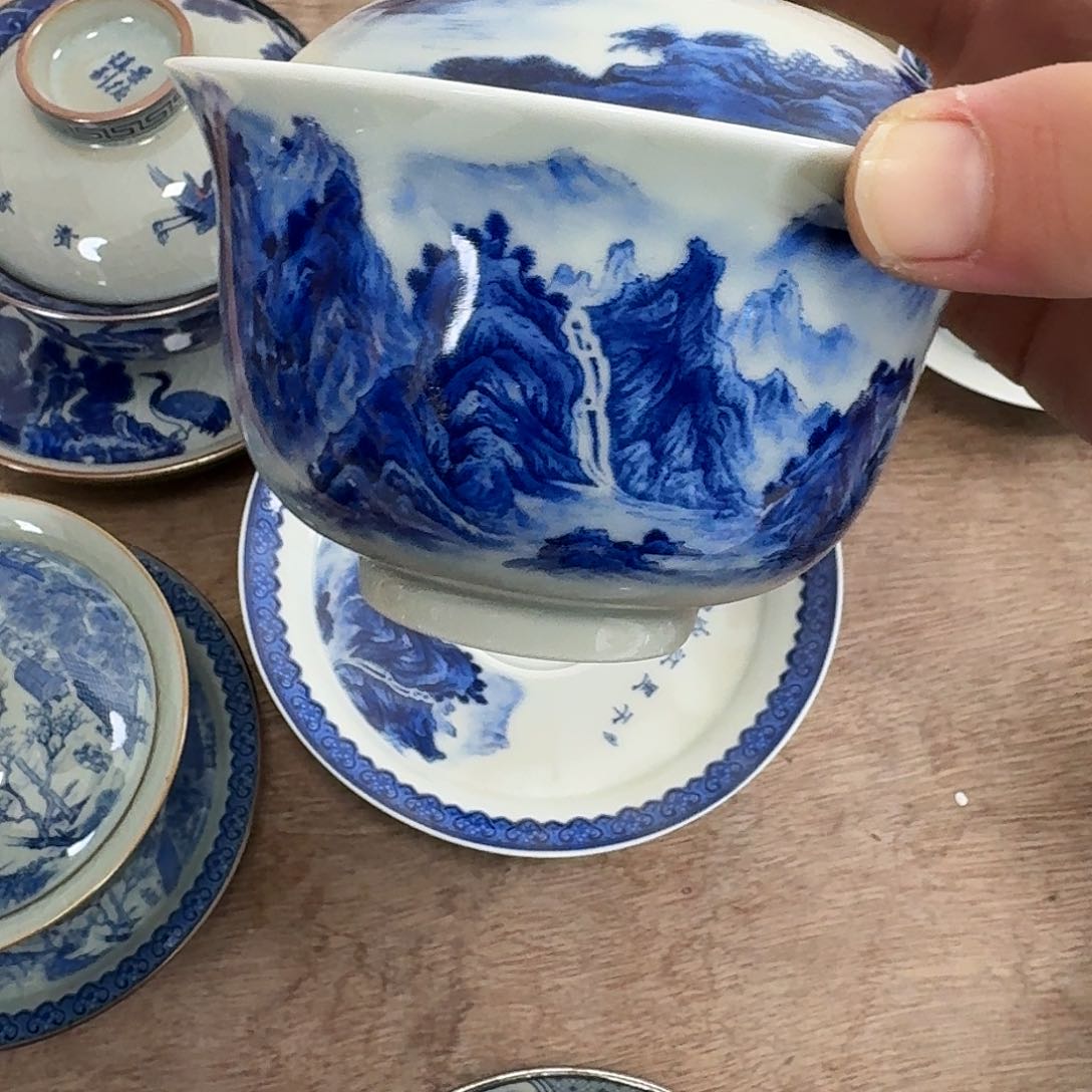 千里江山大高足盖碗白微瑕