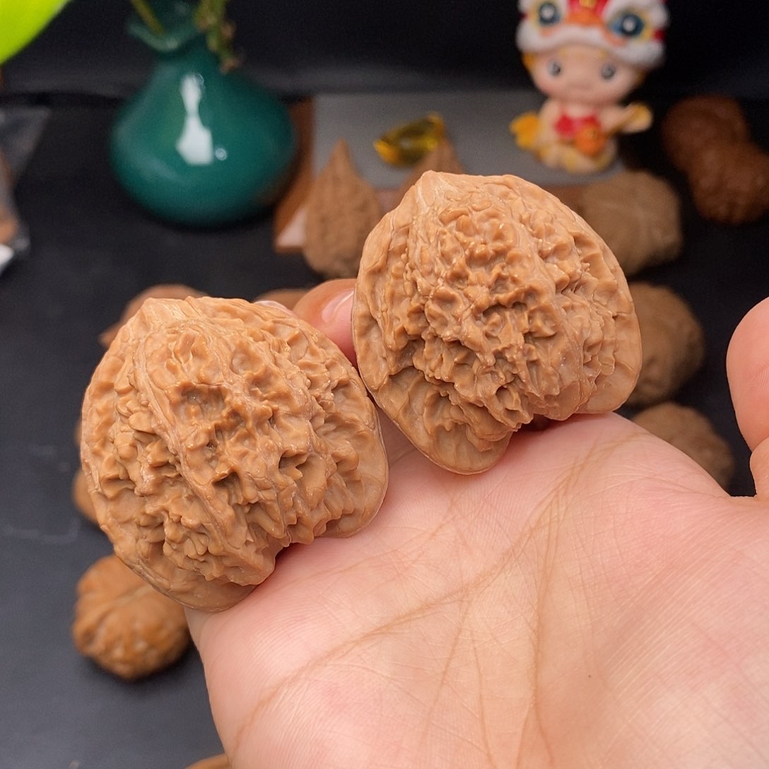 把件文玩核桃满天星全品42