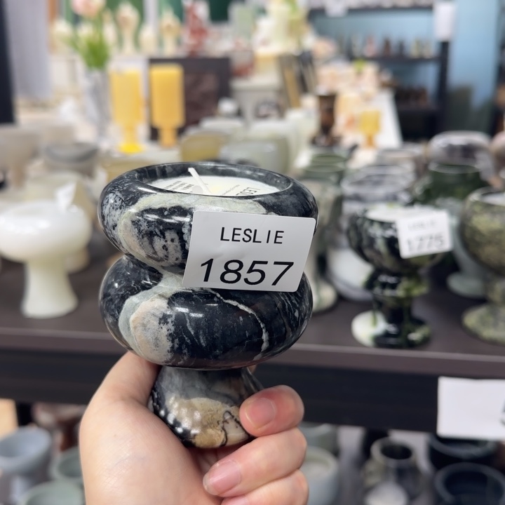 L。  绿茶茉莉。  1857。       