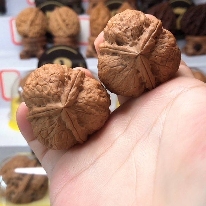 吊坠文玩核桃云南铁核桃