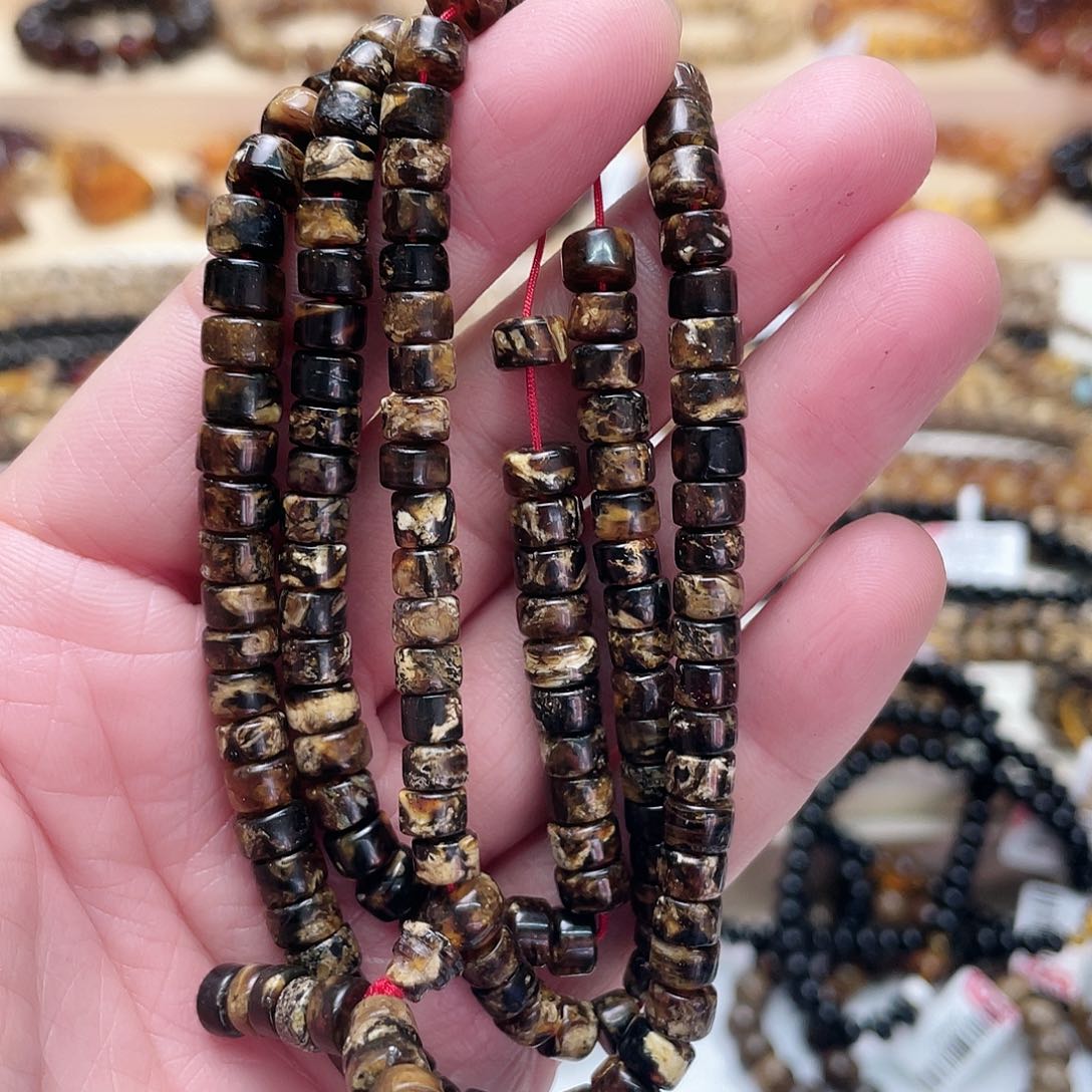 琥珀耳饰未镶嵌六