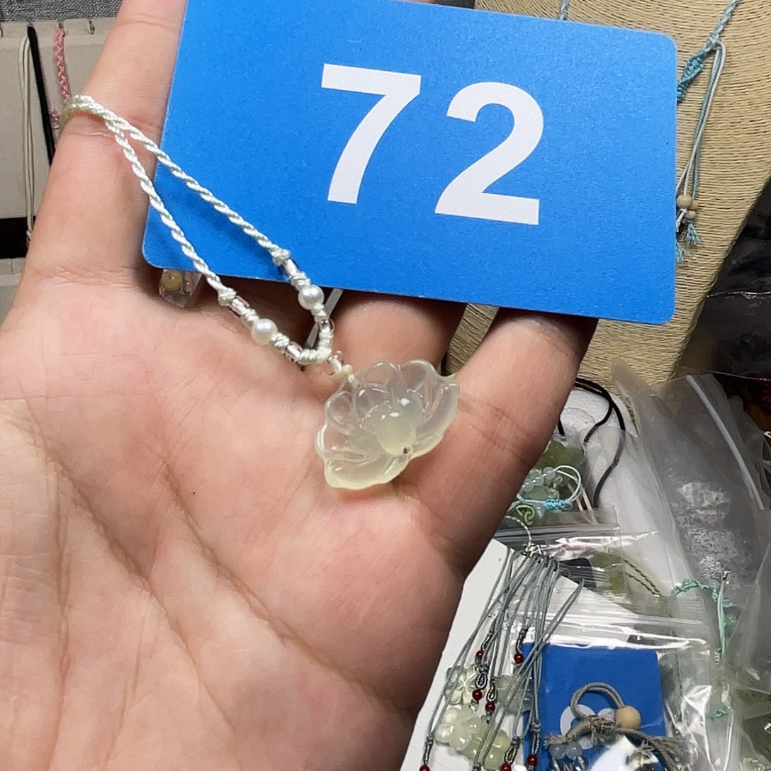 蛇纹石玉合金颈饰