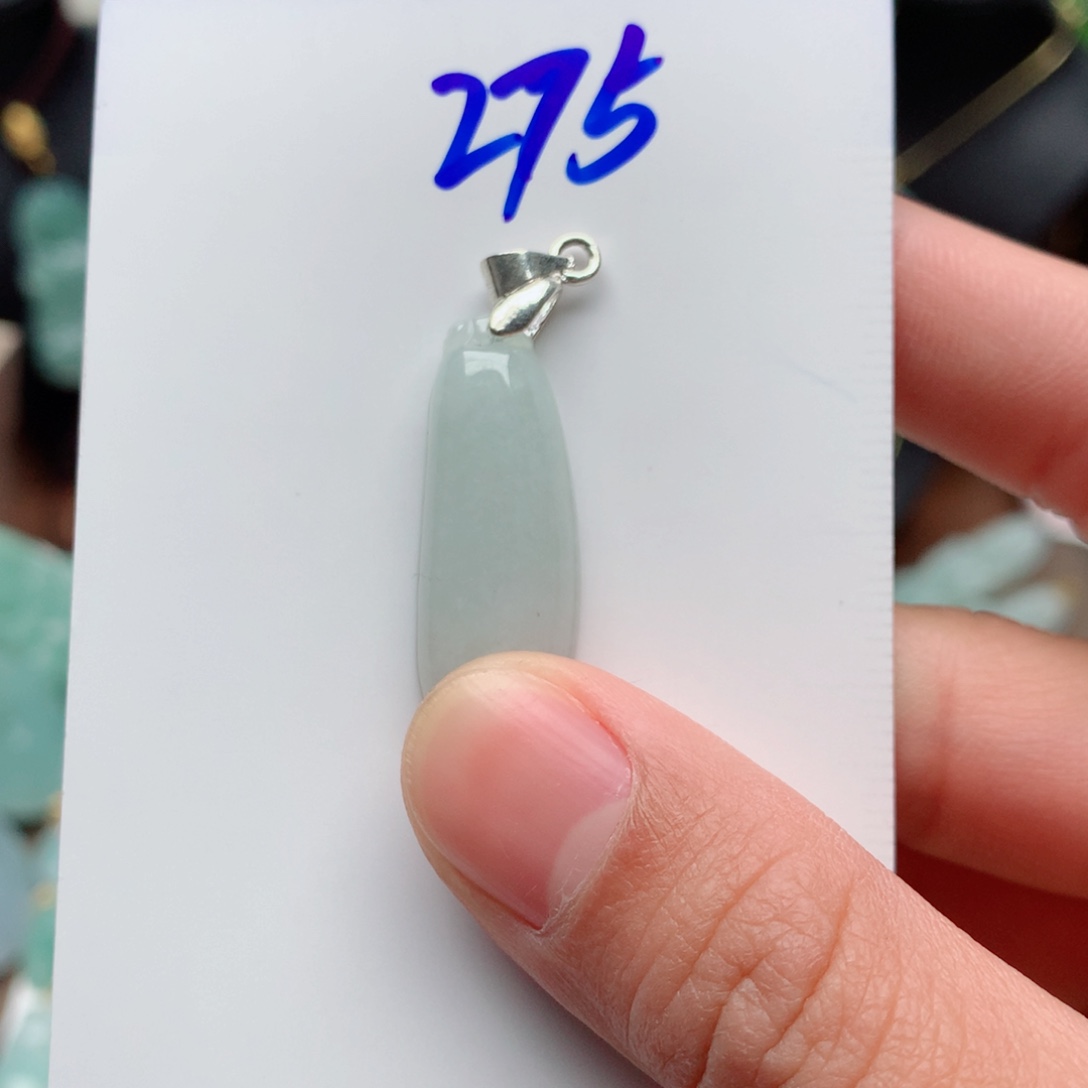 翡翠颈饰合金吊坠