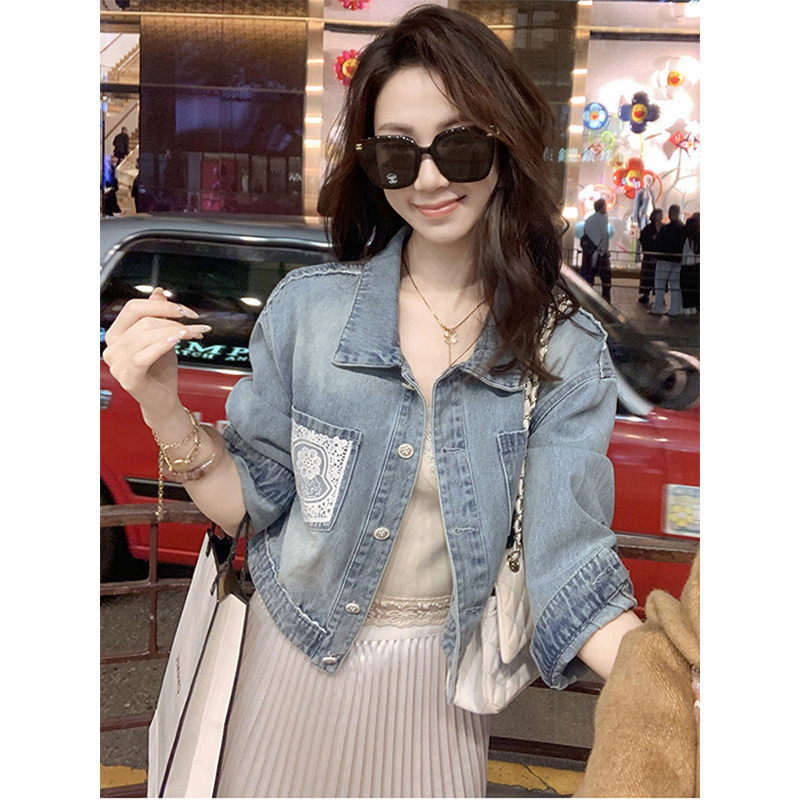 春天新款复古韩版牛仔拼接蕾丝外套女宽松休闲百搭短款夹克上衣潮