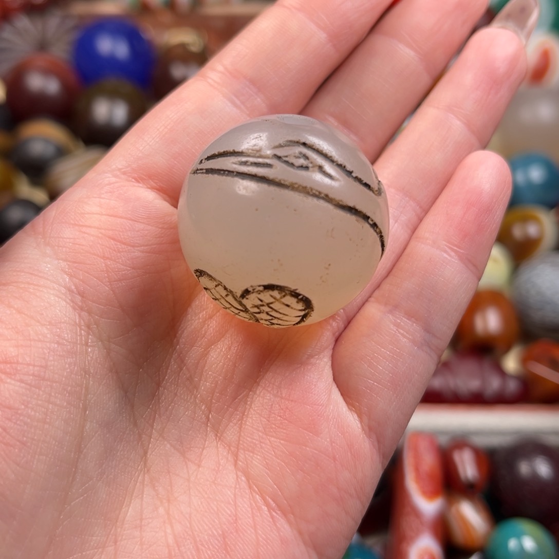 玛瑙/玉髓颈饰未镶嵌