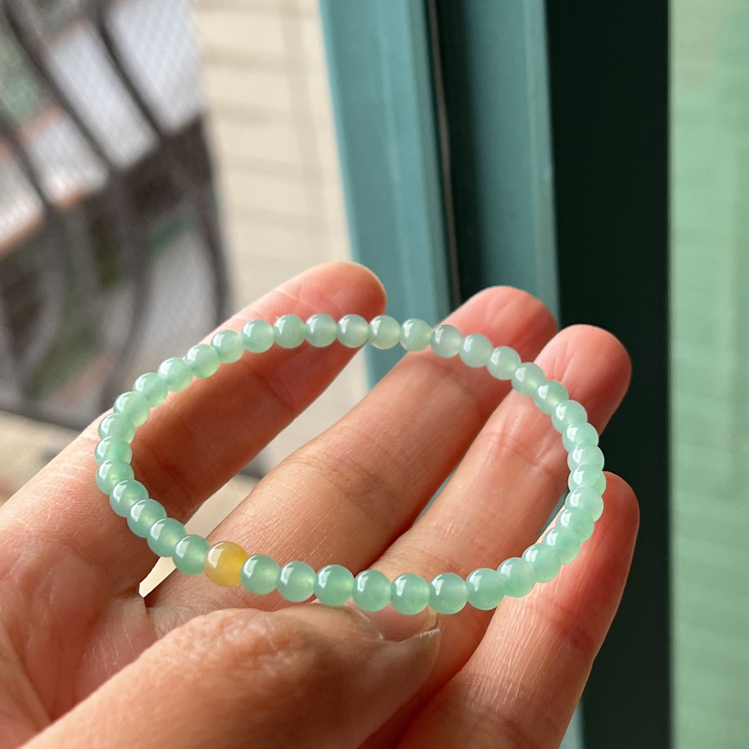 卡4.4天然缅甸翡翠A货手串