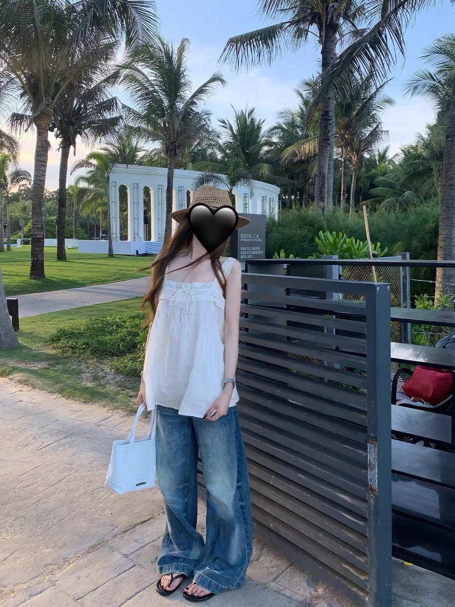 甜粿妹妹甜美白色蕾丝边系带宽松背心吊带别致减龄娃娃衫显瘦上衣