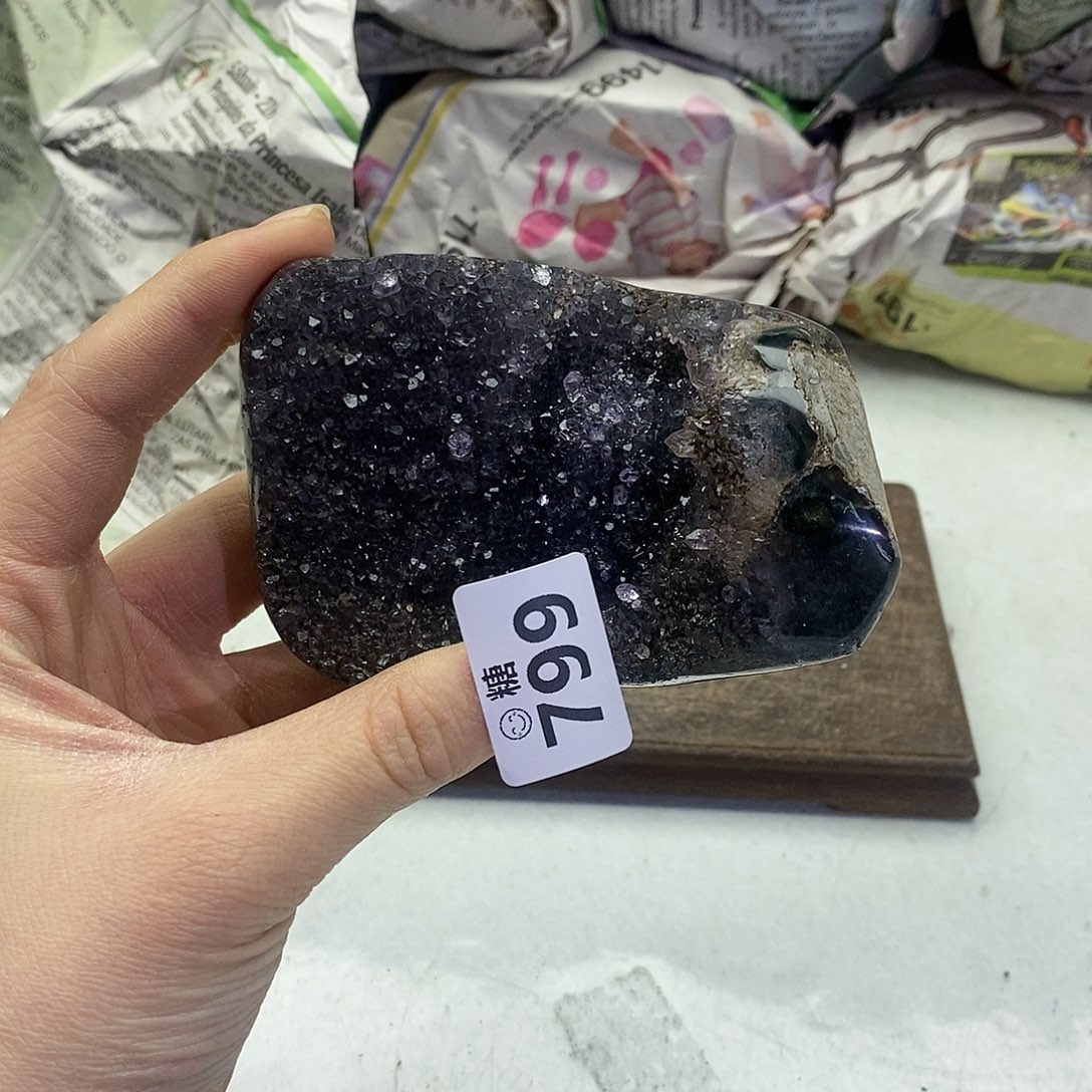 紫晶大型摆件（非配饰）未镶嵌