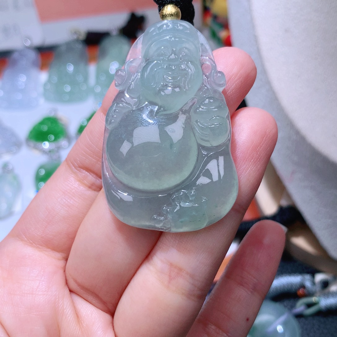 颈饰未镶嵌翡翠财神爷