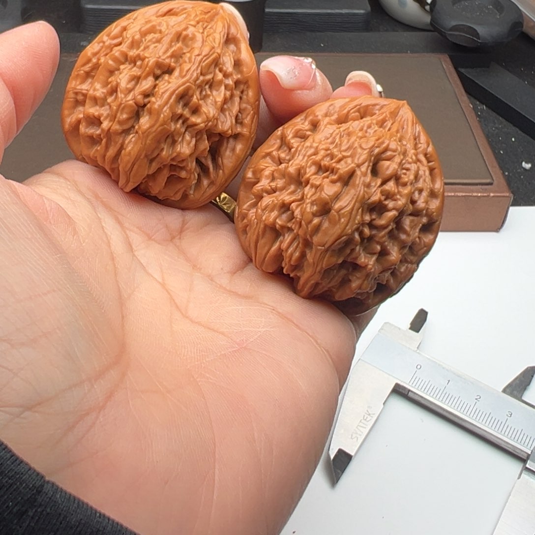 文玩核桃把件虎头王41