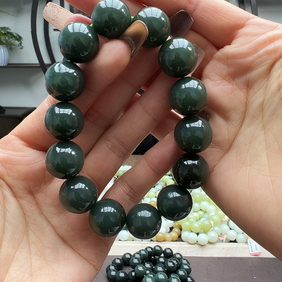 和田玉未镶嵌手链16且末