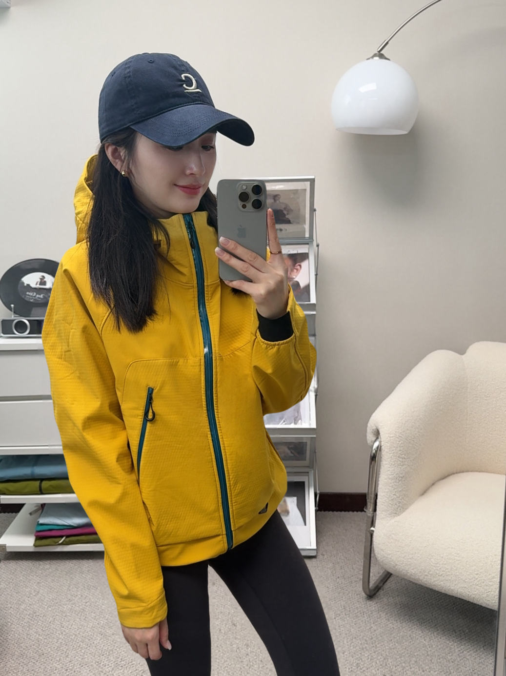 FR251108秋冬户外防风防泼水保暖方格绒连帽休闲时尚软壳衣