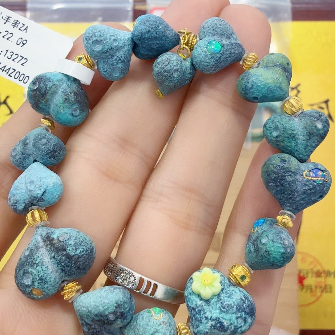 绿松石18K金镶嵌配饰