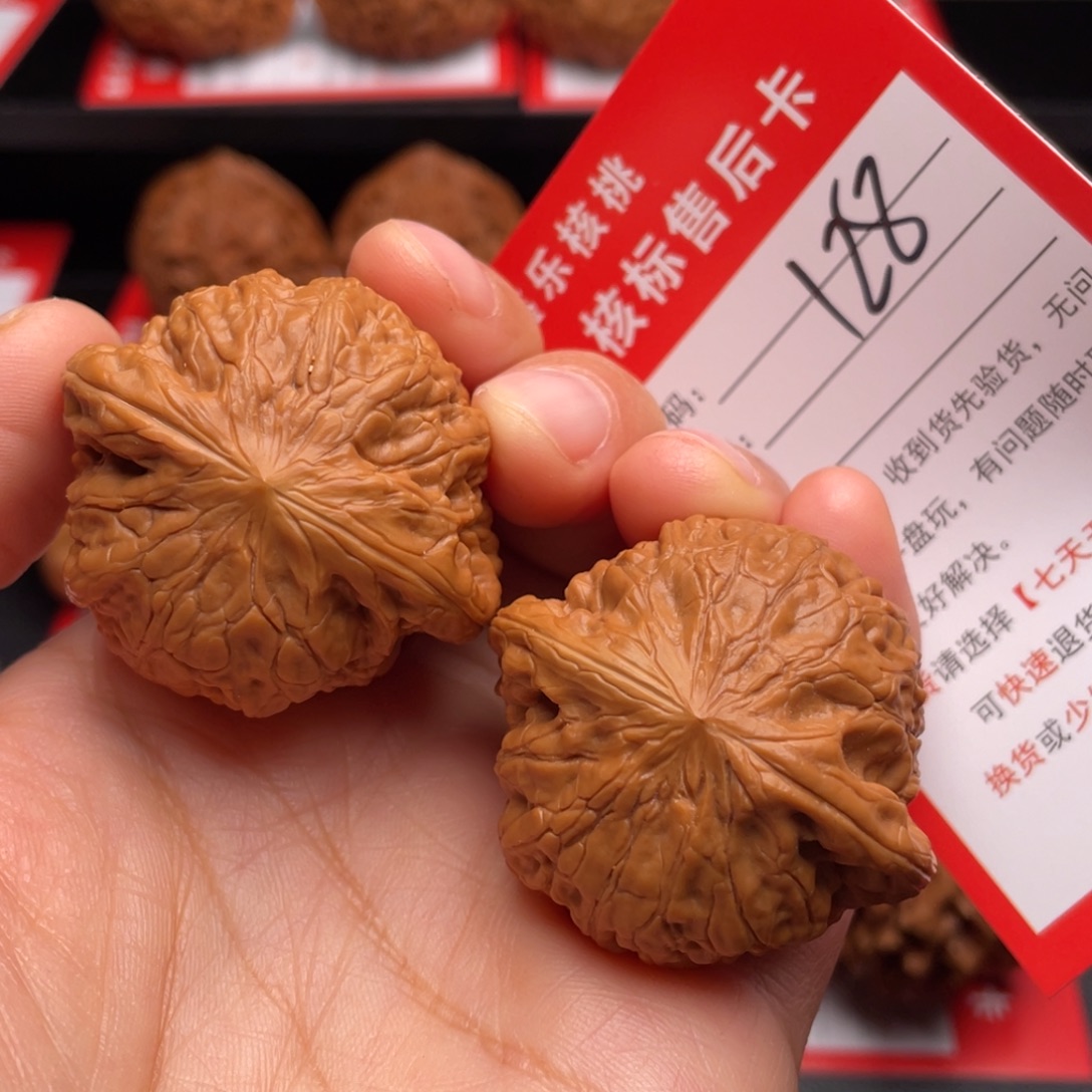 文玩核桃把件铁锤妹妹40.6尺