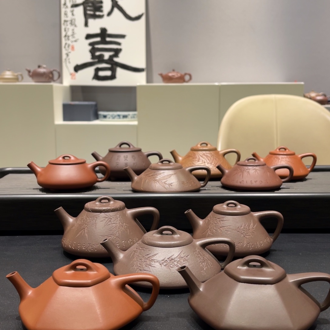 紫砂茶壶盾*紫砂茶壶