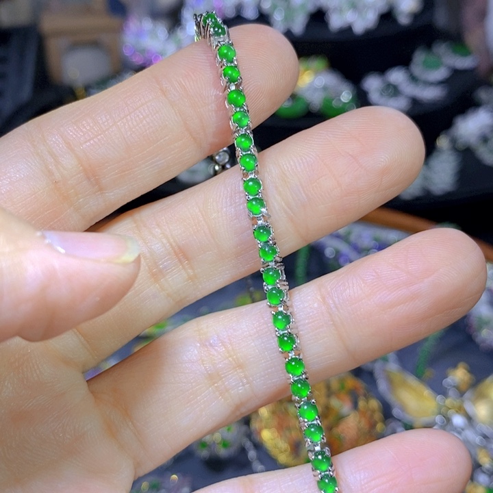 翡翠戒指银S925镶嵌天然翡翠