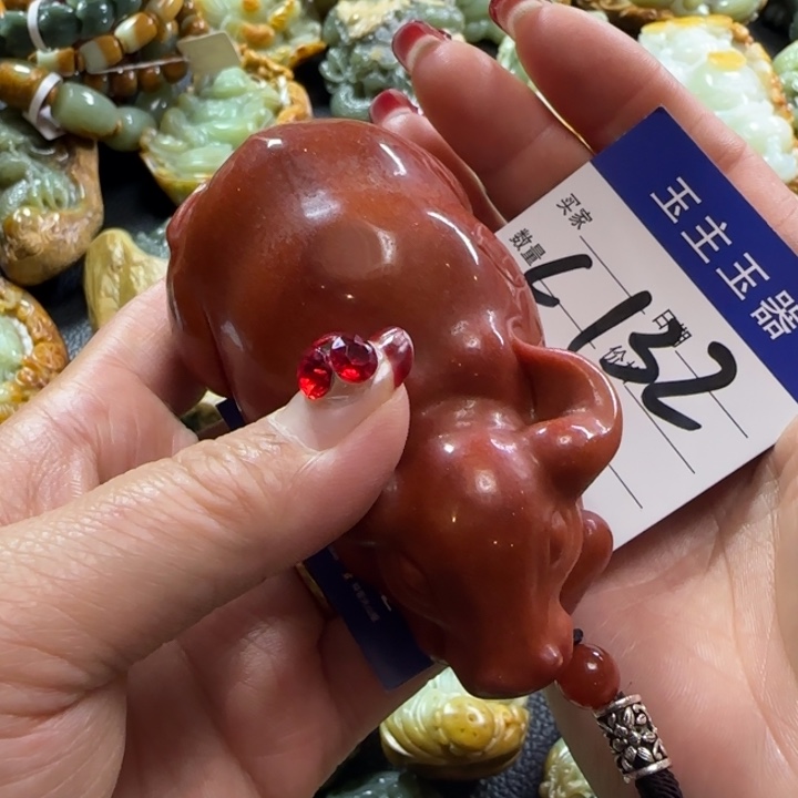 透闪石质玉手把未镶嵌