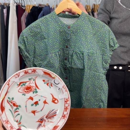 瓷片S。。。。。。。。。。。。。。。。。。。。