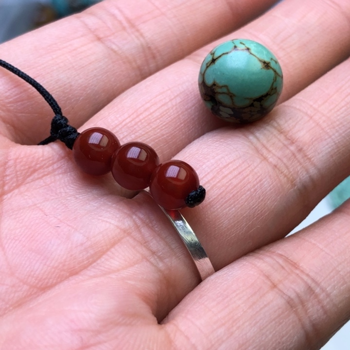 乂***氼南红玛瑙未镶嵌颈饰