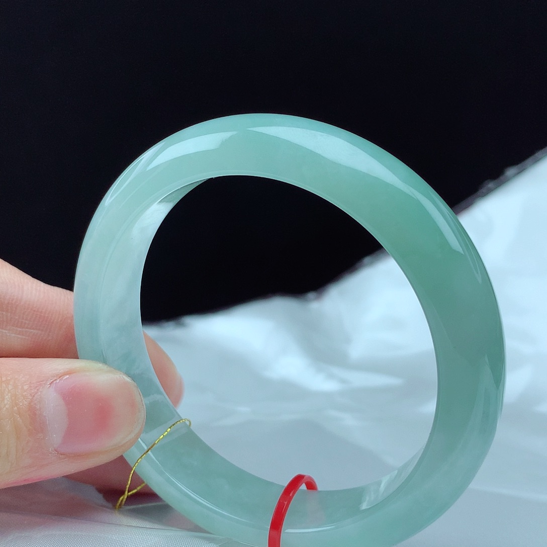 翡翠手镯未镶嵌53圈2964