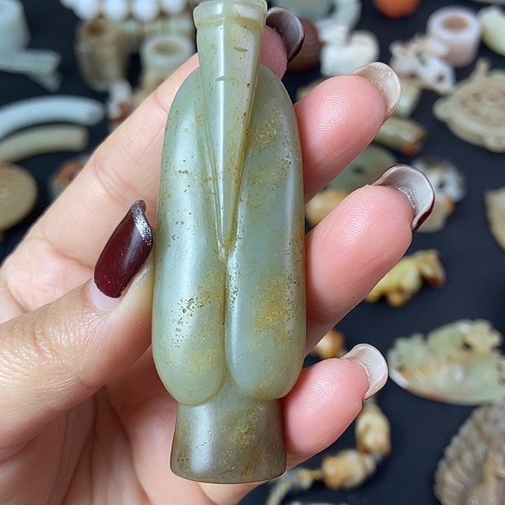 和田玉（糖玉）挂件未镶嵌