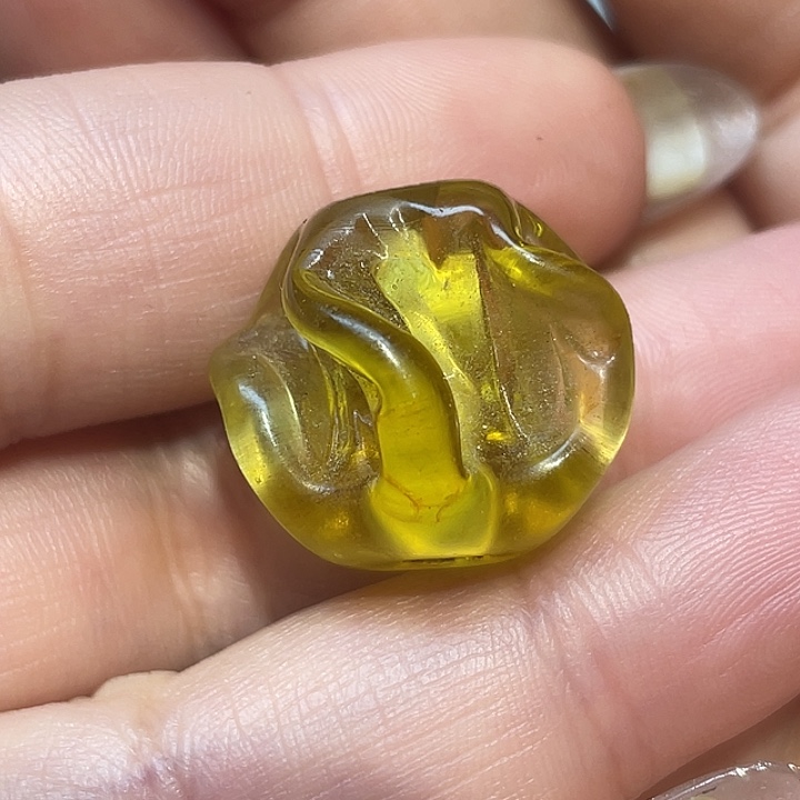 未镶嵌戒指和田玉