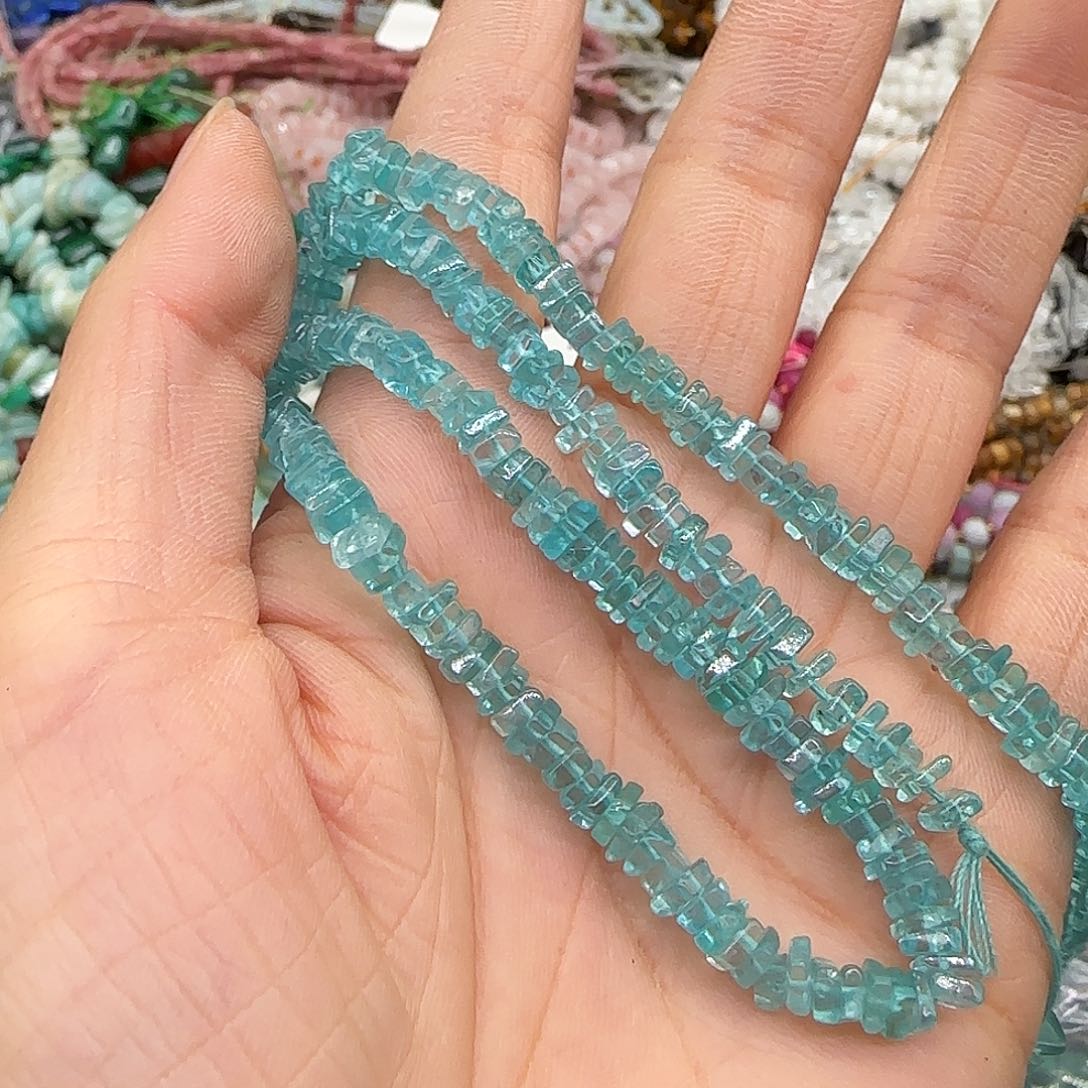 晴***里玛瑙/玉髓合金珠宝半成品透磷灰4mm拍两69发一条