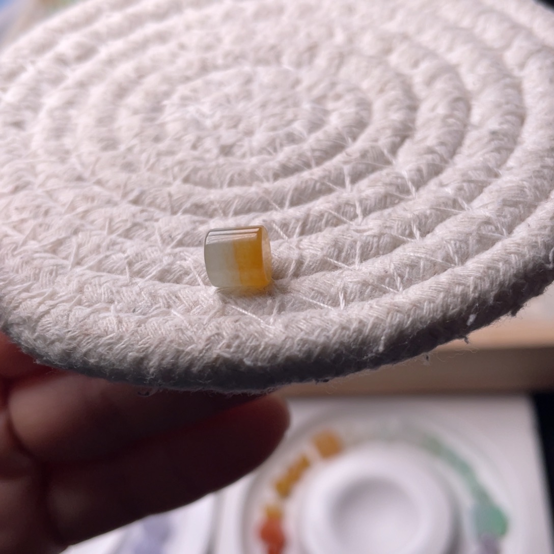 未镶嵌手链翡翠卡6,5特色黄桶