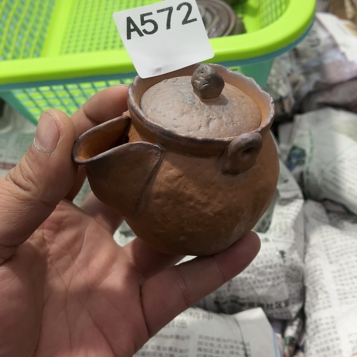 佳***店茶具默认微瑕瓷器、茶具、壶、摆件，介意勿拍 