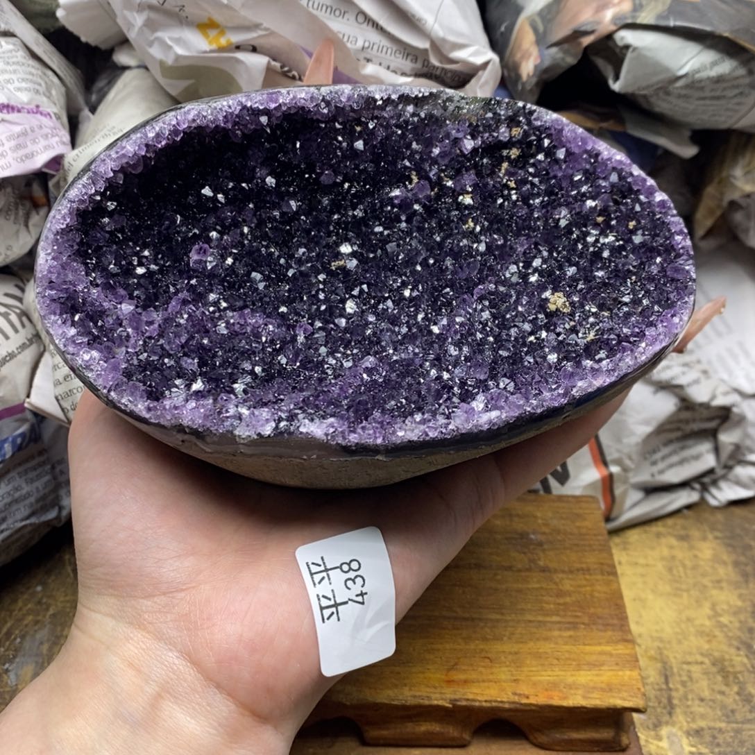 乌拉圭未镶嵌紫晶