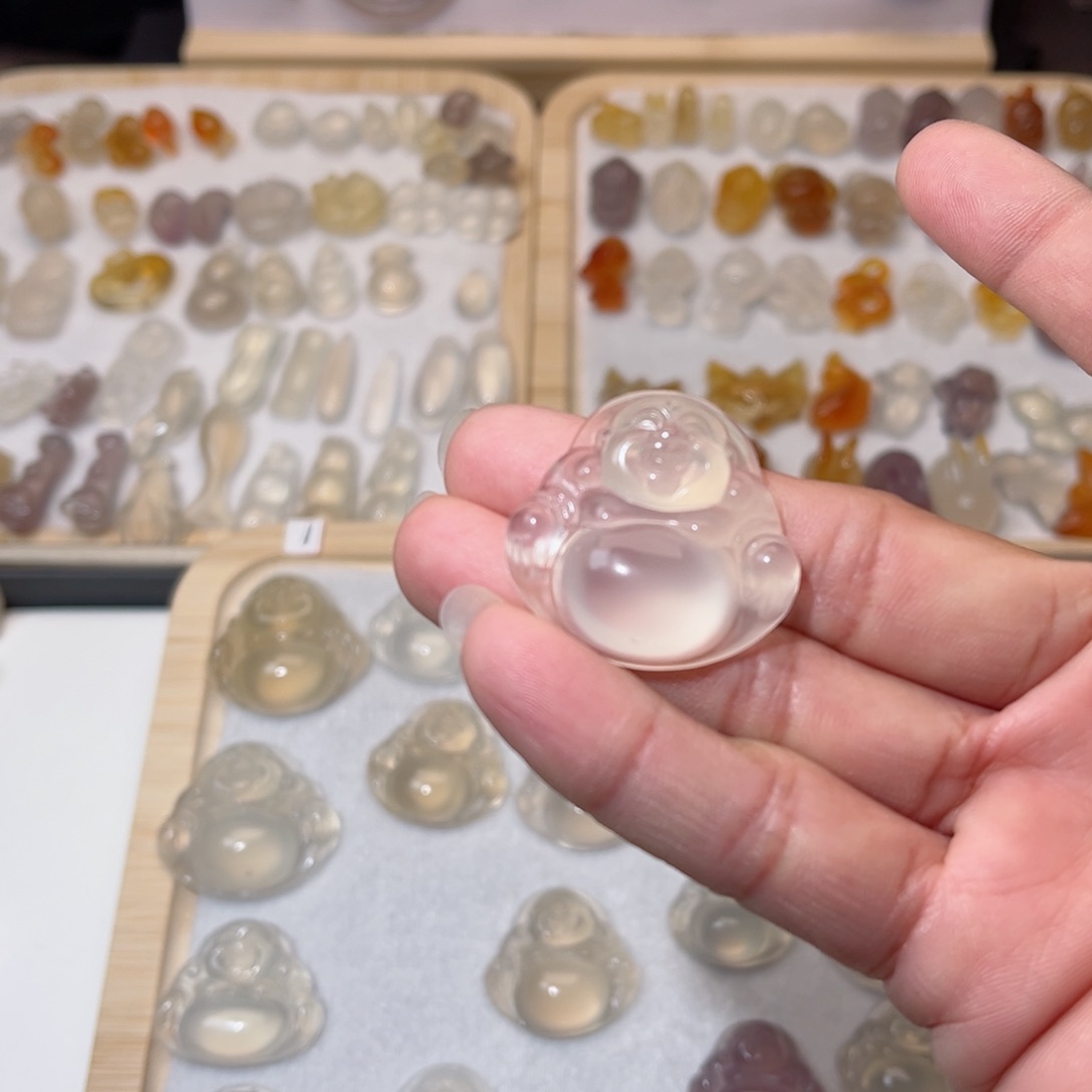 玛瑙/玉髓颈饰合金果**此