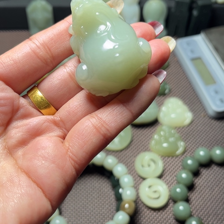 甜***糖和田玉（糖玉）未镶嵌挂件