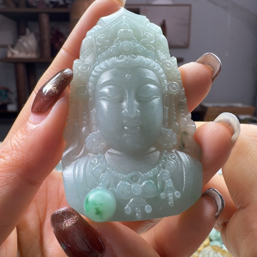 定制翡翠未镶嵌观音