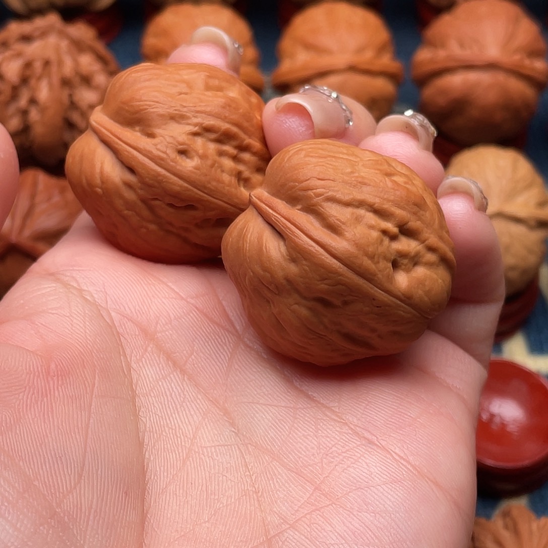 文玩核桃把件精品至尊蟾