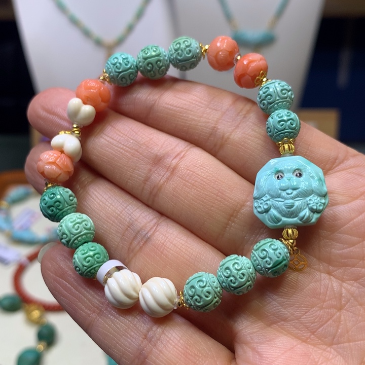 绿松石18K金镶嵌单圈