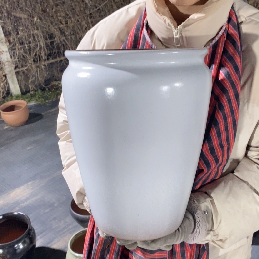 红陶口25高33～～～