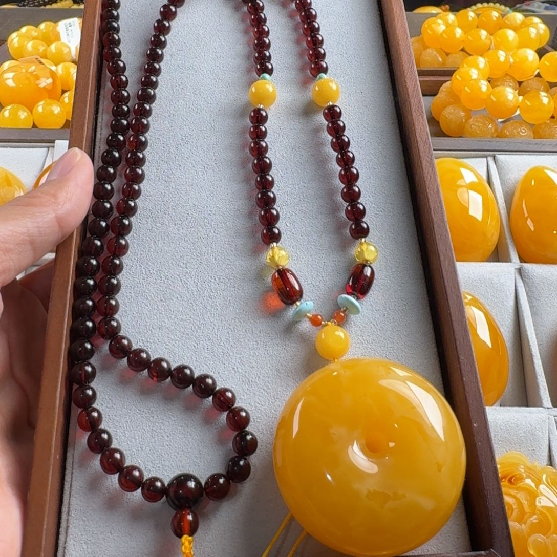 蜜蜡毛衣链未镶嵌