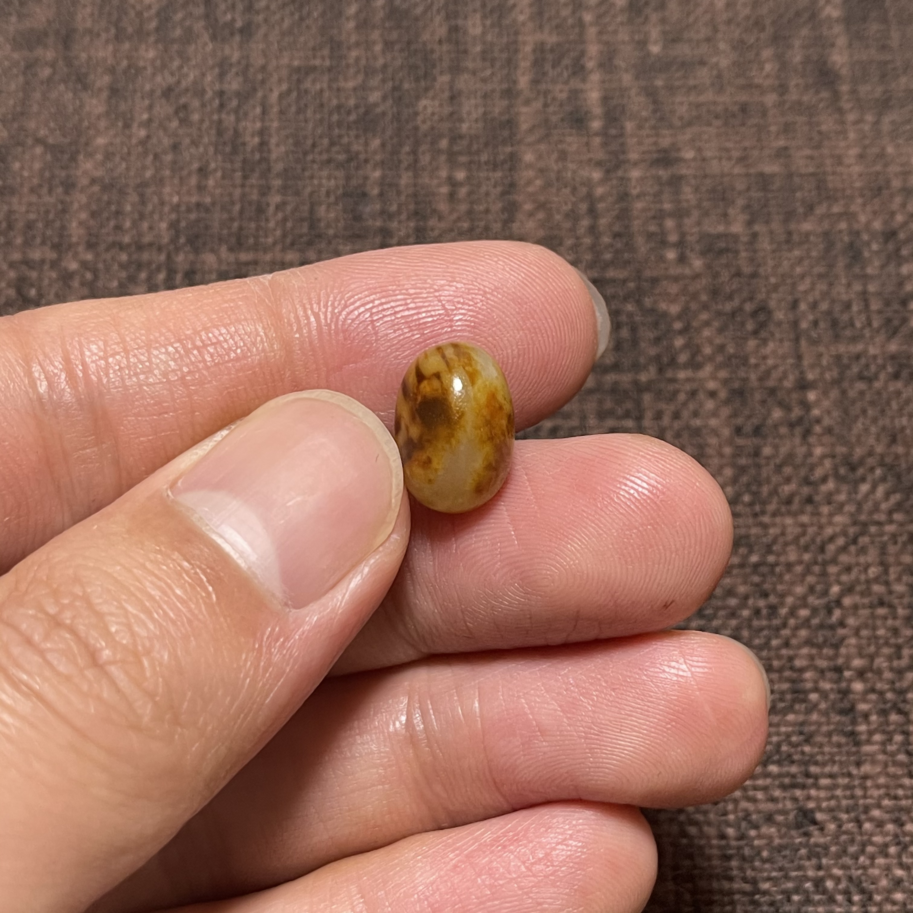 黑皮白玉项链籽小巧饱满耳坠手绳搭配新疆和田玉籽石原石多宝手串