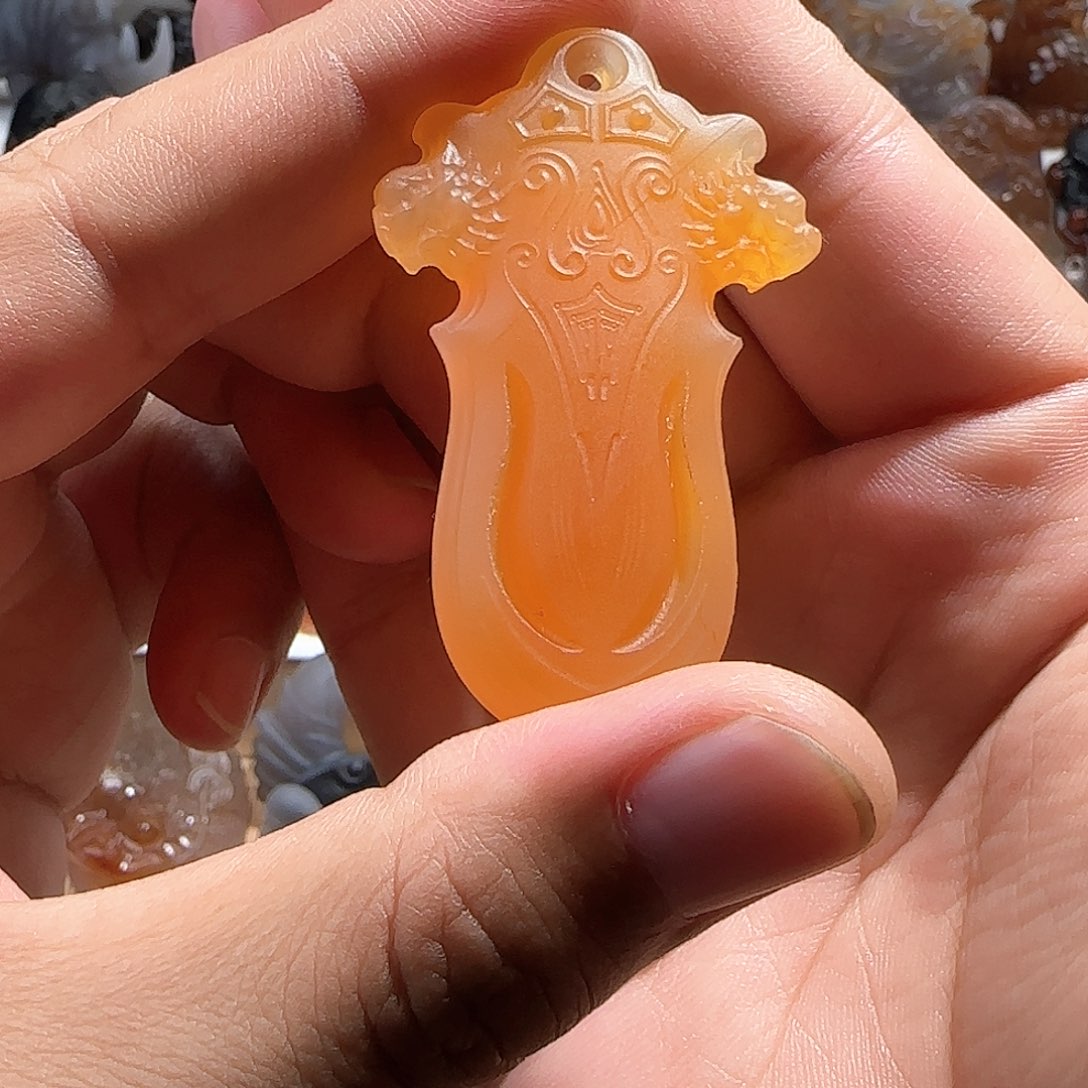 玛瑙/玉髓颈饰未镶嵌