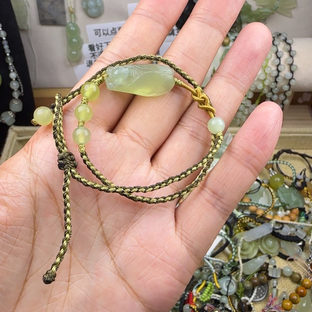 蛇纹石玉岫玉未镶嵌