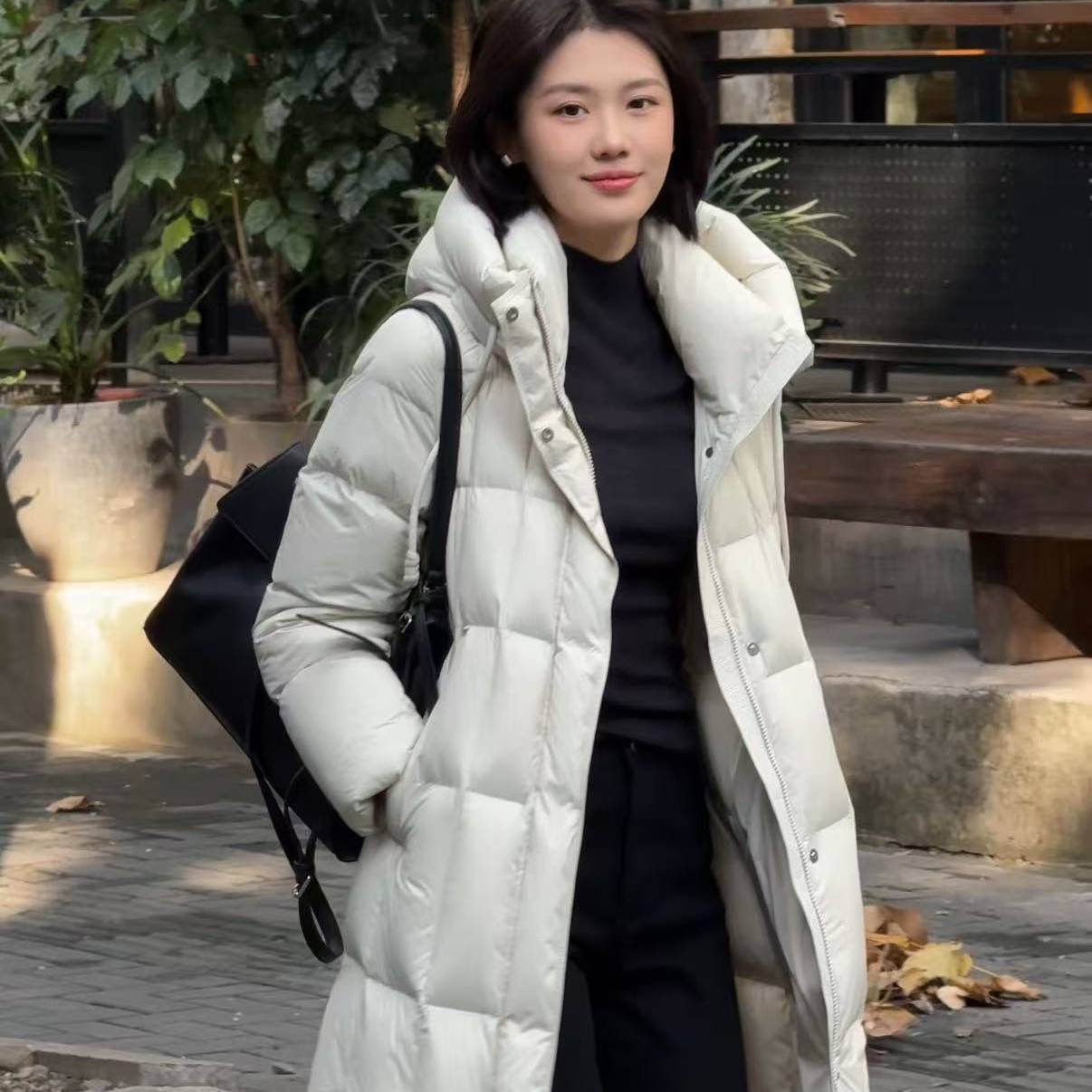 张妍LUNA 白鹅绒连帽高克重百搭韩版宽松长版羽绒服XLYP1976