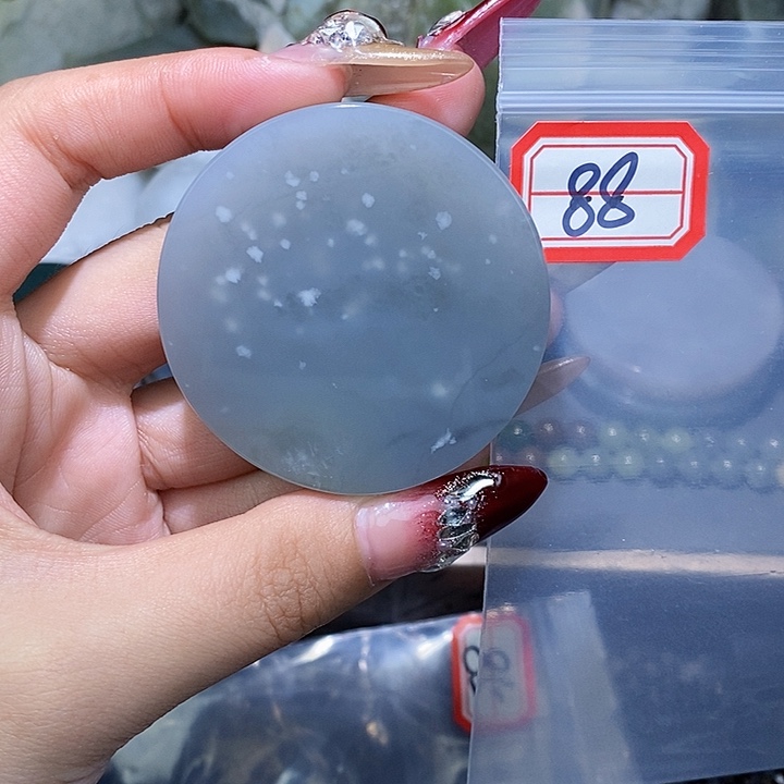 和田玉和田玉边角料随机发未镶嵌