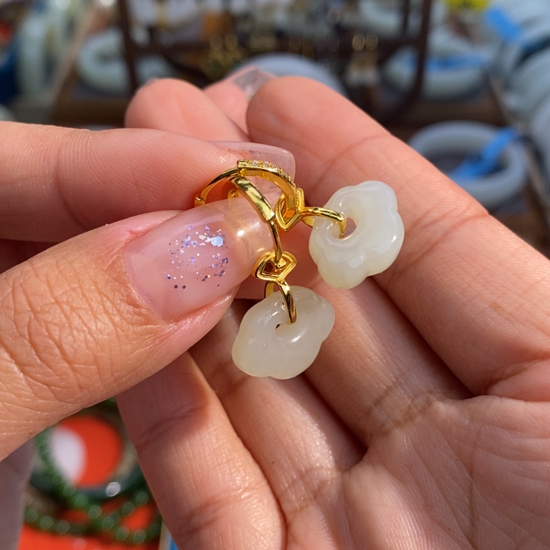 和田玉未镶嵌耳饰清货