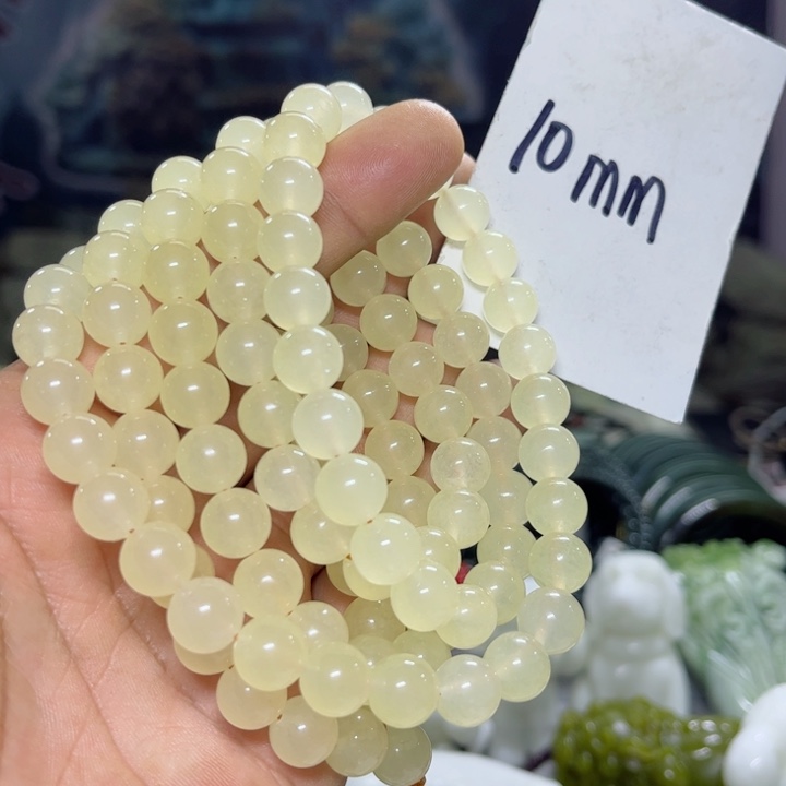 蛇纹石玉项链未镶嵌