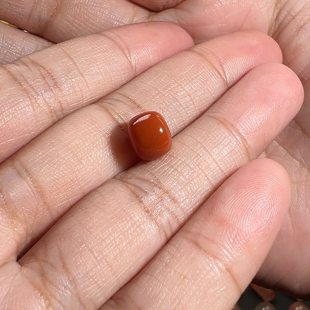 南红玛瑙珠宝奇石未镶嵌章*