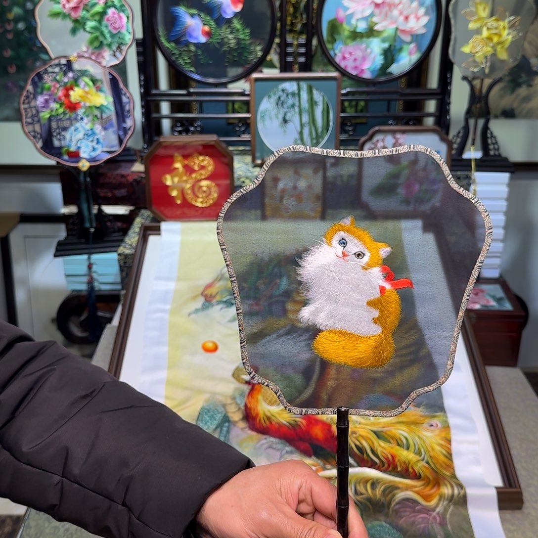 刺绣刺绣工艺是异色