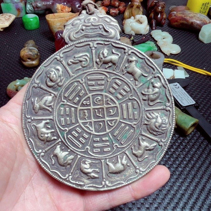 白玉菩提把件漂亮