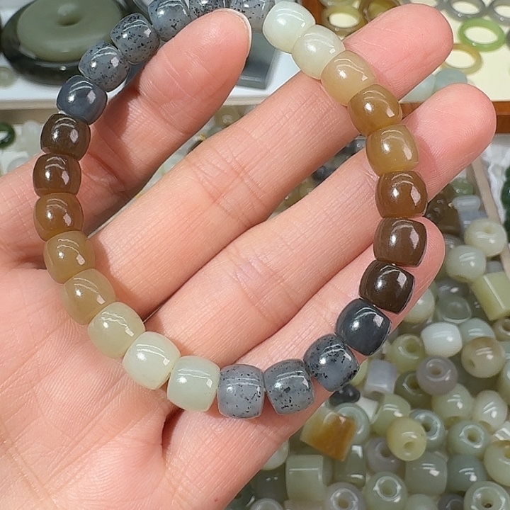 卷***弟和田玉（糖玉）未镶嵌手链拍2
