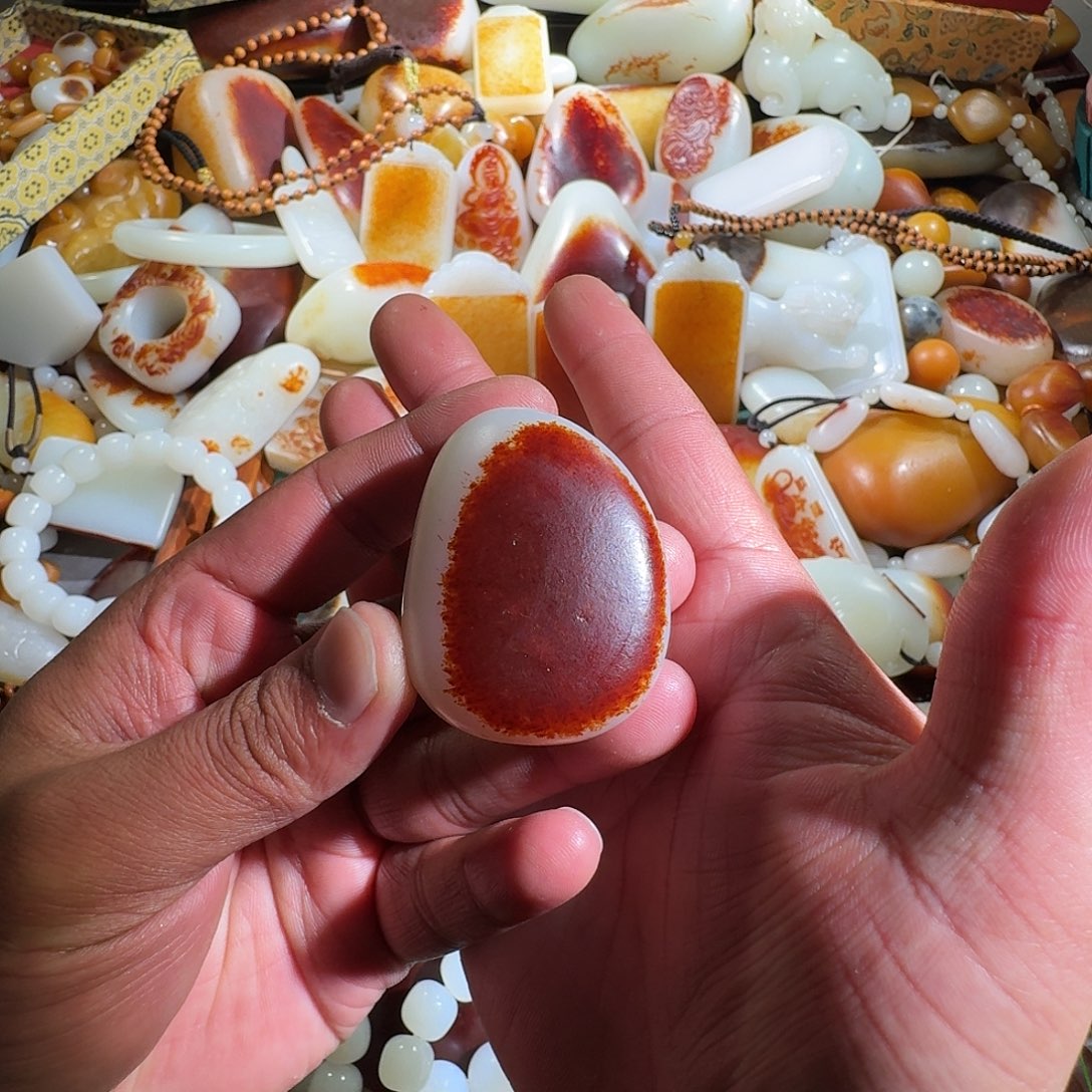 和田玉挂件未镶嵌v****g